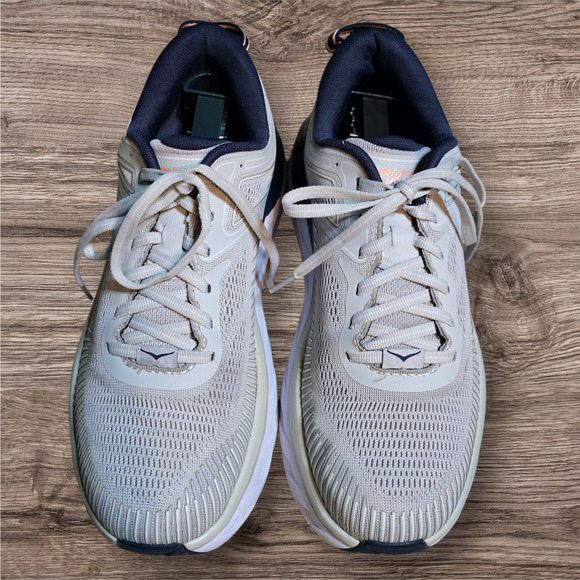 Hoka One Women's Bondi 7 Running Shoes Gray/Blue, Size 9 - Picture 1 of 6